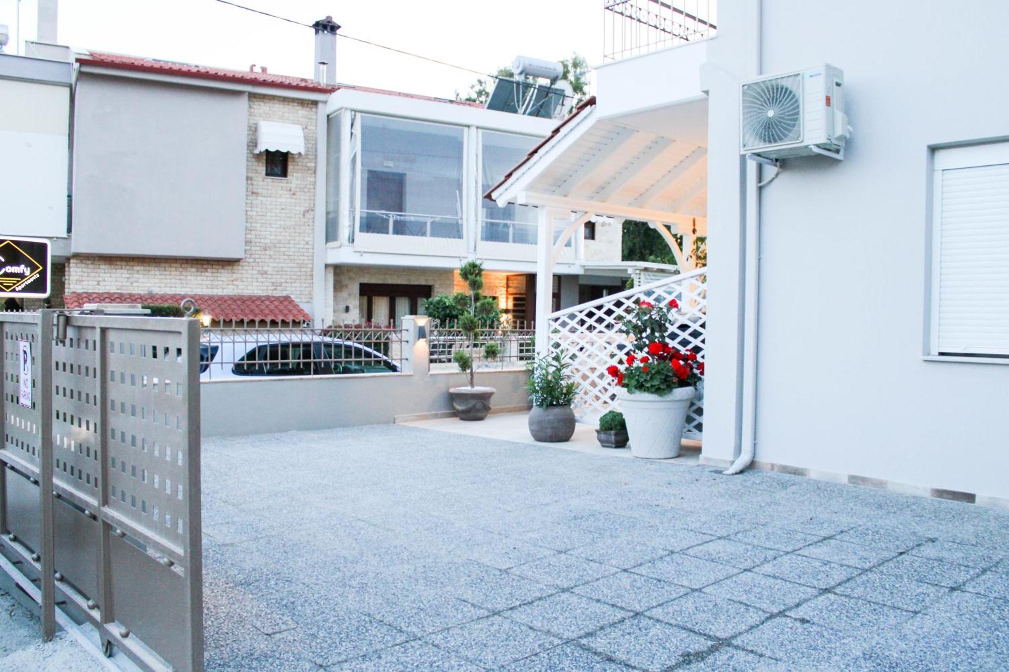 Comfy Apartments Nikiti  Dış mekan fotoğraf